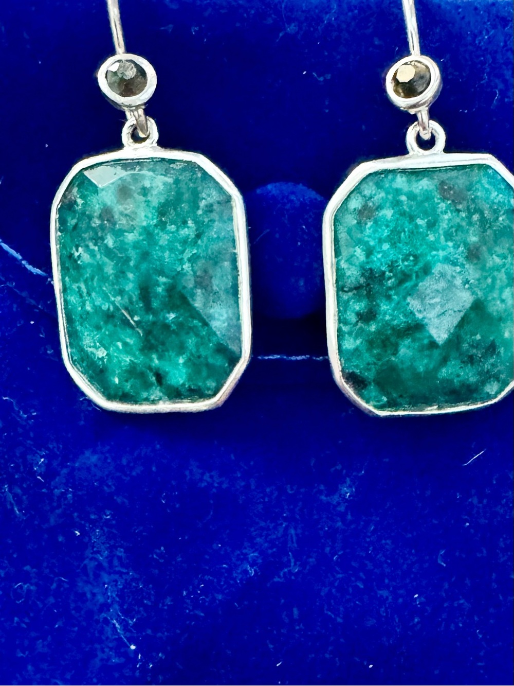 Silpada Silver Opening Night Green Drop Earrings